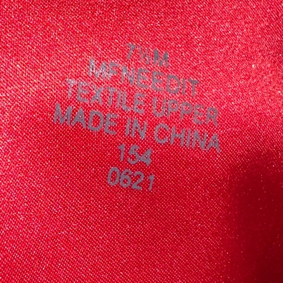 Marc Fisher Red Ankle Boots Sleek Minimalist Design NWOT - Picture 10 of 11